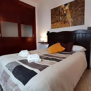 apartamento-en-el-centro-con-parking-y-wifi.es-andalucia.com/