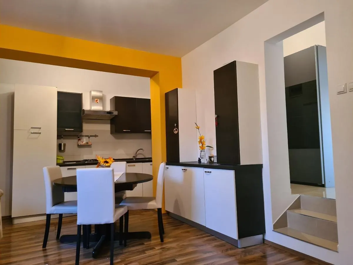Family Apartment Fiume